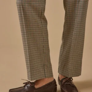 Damenschuhe aus Leder im Bootsschuh-Stil