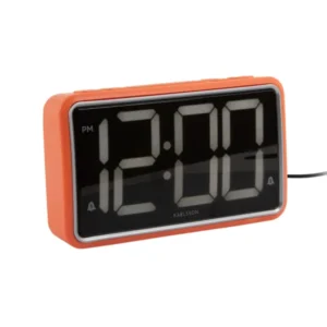 Retro-Wecker von Karlsson, orange Front mit großer Digitalanzeige 2:10