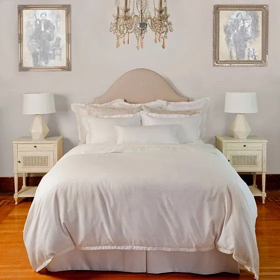 Corbello Jacquard Duvet Cover – Platinum, 100% Extra-Long Staple Cotton, 315 TC | St Genève