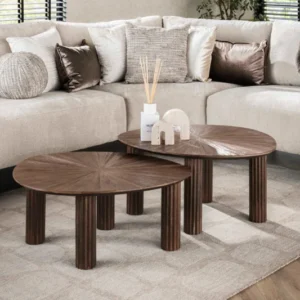Couchtisch Soluma - 2er Set aus hochwertigem Teakholz im Dreieck-Design