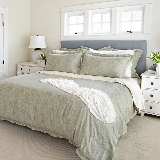 Willow | Jacquard Duvet Cover – Pistachio, 74% Egyptian Long-Staple Cotton / 26% Linen by St Genève”