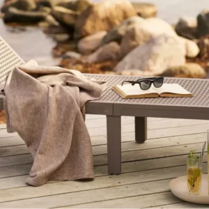 Tagesdecke Corvanna – aus gewebtem Polyester