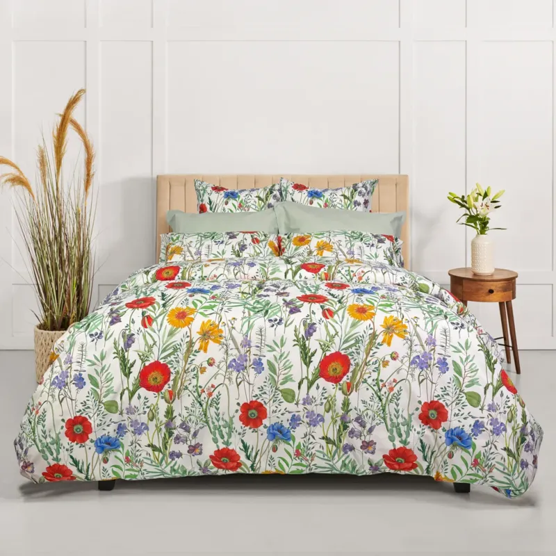 Bouquet Duvet Cover – 100% Long-Staple Cotton by Cuddle Down