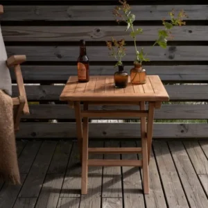 Gartentisch Lino - Quadratischer Café-Tisch aus massivem Teakholz