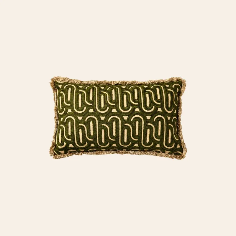 Kotabo sierkussen groen met swirl print en franjes – 30 x 50 cm – Olive Oasis
