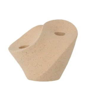 Kerzenhalter Loran – Steingut in Natur mit grafischer Form