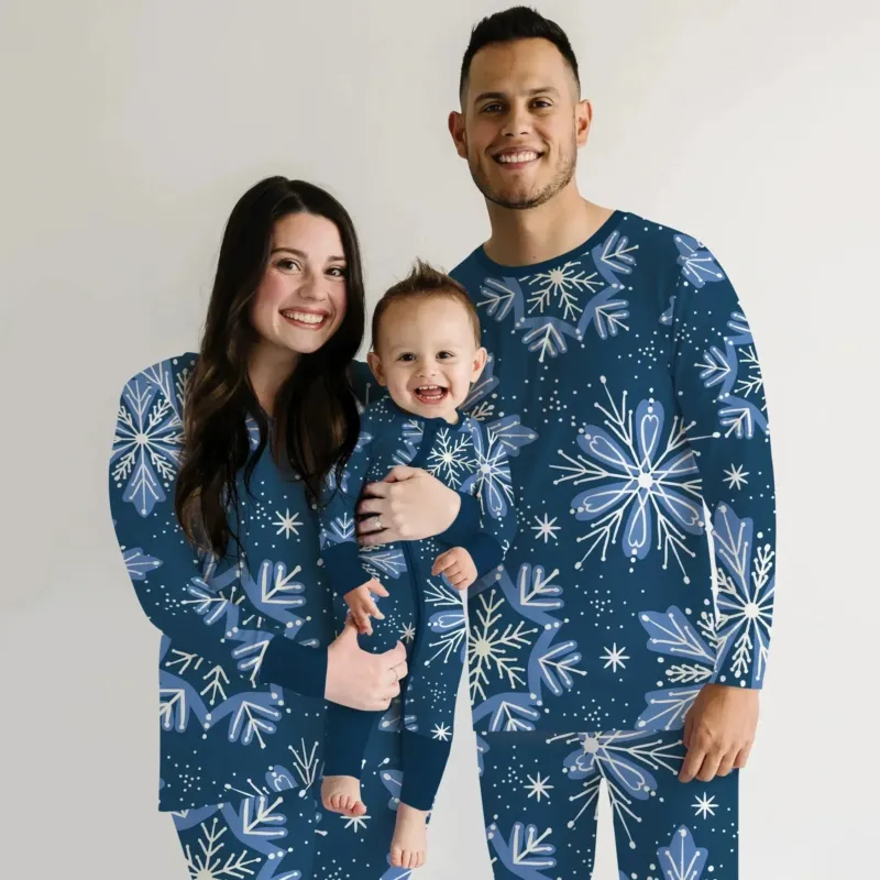 Winter Snowflakes Men's Pajama Set , Winter Snowflakes Men's Pajama Set - Only Shirt / XS